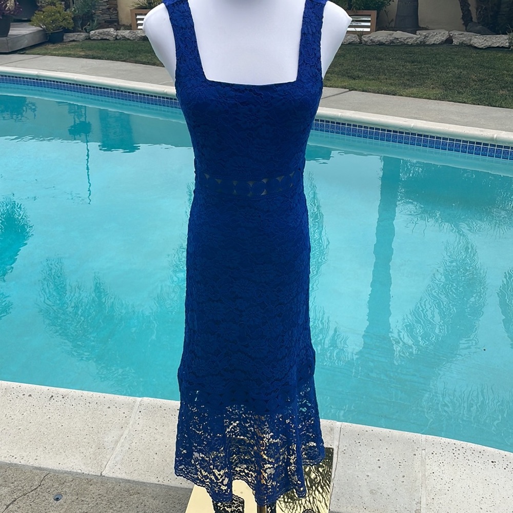 Beautiful royal blue midi croqueted lace dress by Lulus | Size XS